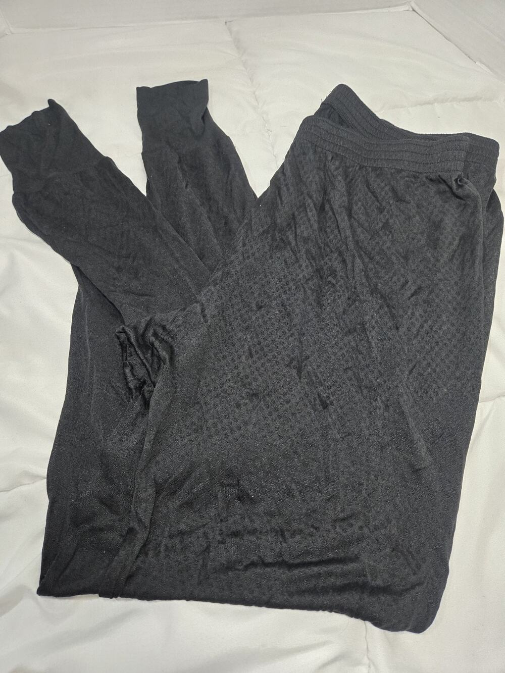 L.L.Bean Leggings Womens Sz M Cropped Base Layer Bottoms 100% Silk Pointelle